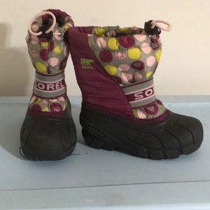 Sorel little girls size 11 winter boots